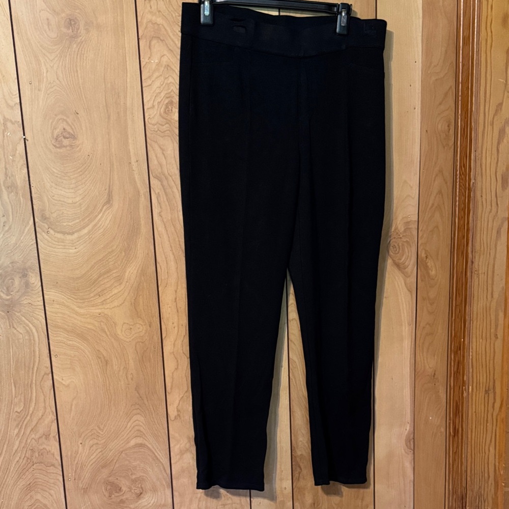 intro. Sleek Black Pants